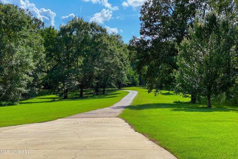 2058 Bill Downing Rd, Raymond, MS 39154 photo 2
