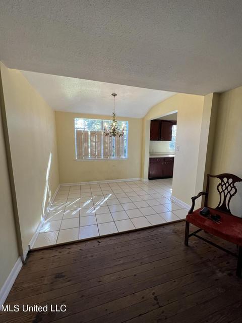 4201 Robinson Ave, Moss Point, MS 39563 photo 22