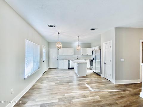 3209 Ryan Cv, Byram, MS 39272 photo 8