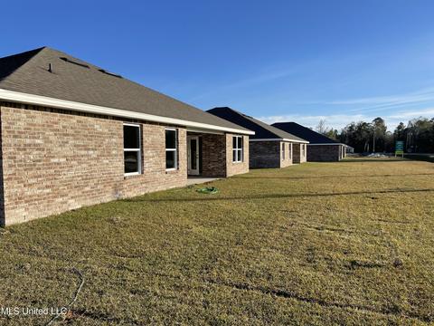 1084 Enclave Dr, Long Beach, MS 39560 photo 18