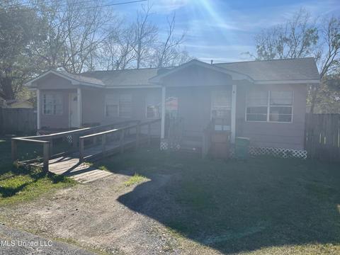 1207 Iris St, Long Beach, MS 39560 photo 2
