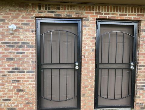 453 Eminence Row, Jackson, MS 39213 photo 2