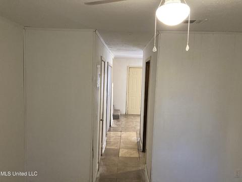 453 Eminence Row, Jackson, MS 39213 photo 4