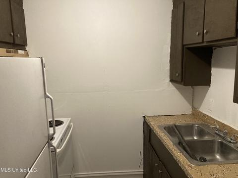 453 Eminence Row, Jackson, MS 39213 photo 8