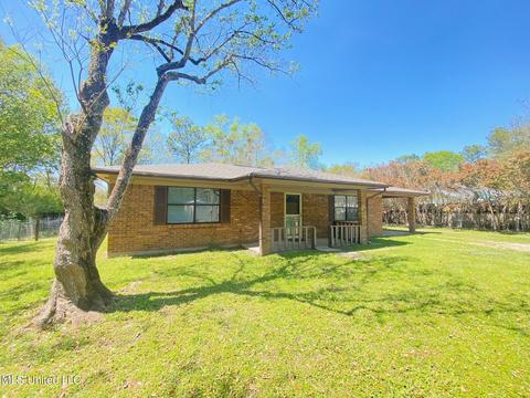 10413 Sherry St, Moss Point, MS 39562 photo 2