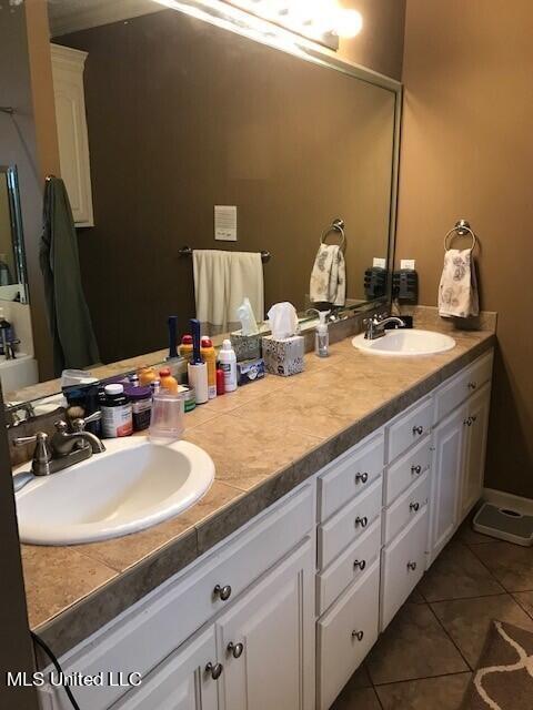 1010 Centre Pointe Dr, Brandon, MS 39042 photo 9