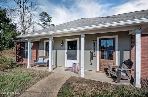 127 Post Oak Dr, Brandon, MS 39047 photo 2