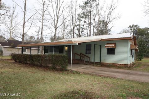 16 Meadow St, Lucedale, MS 39452 photo 5