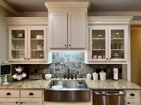 304 E Brandon Ct, Brandon, MS 39042 photo 17