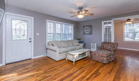 600 E Dewey Camp Dr, Florence, MS 39073 photo 4