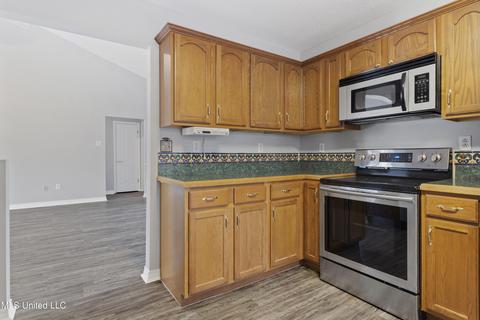73665 N Diamondhead Dr, Diamondhead, MS 39525 photo 11