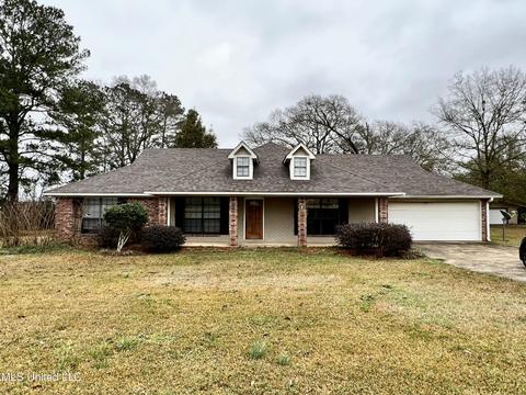 609 SE 12th Ave, Magee, MS 39111 photo 2