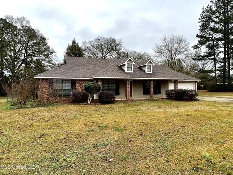 609 SE 12th Ave, Magee, MS 39111 photo 1