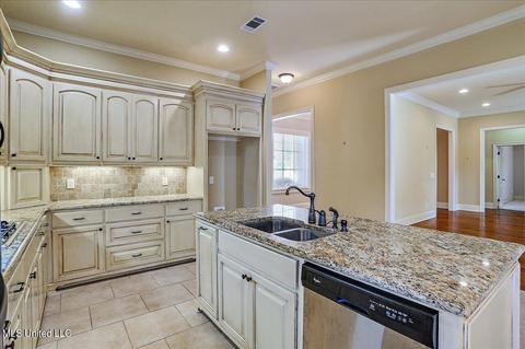 210 Carmichael Blvd, Madison, MS 39110 photo 13