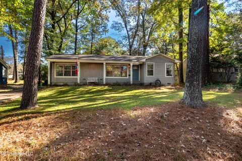 4516 Meadowridge Dr, Jackson, MS 39206 photo 2