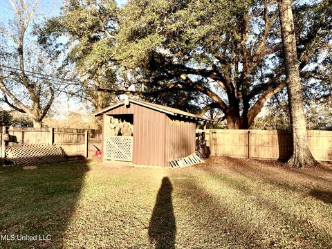 19200 Thrasher Dr, Moss Point, MS 39562 photo 42