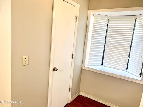 19200 Thrasher Dr, Moss Point, MS 39562 photo 22