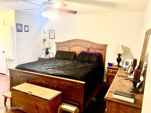 19200 Thrasher Dr, Moss Point, MS 39562 photo 19