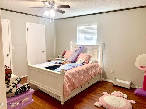 19200 Thrasher Dr, Moss Point, MS 39562 photo 29