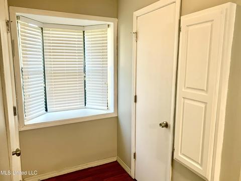19200 Thrasher Dr, Moss Point, MS 39562 photo 21