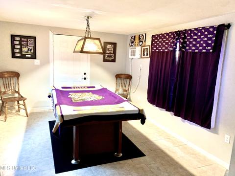 19200 Thrasher Dr, Moss Point, MS 39562 photo 35