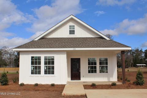 135 Ridge Ln, Lucedale, MS 39452 photo 1