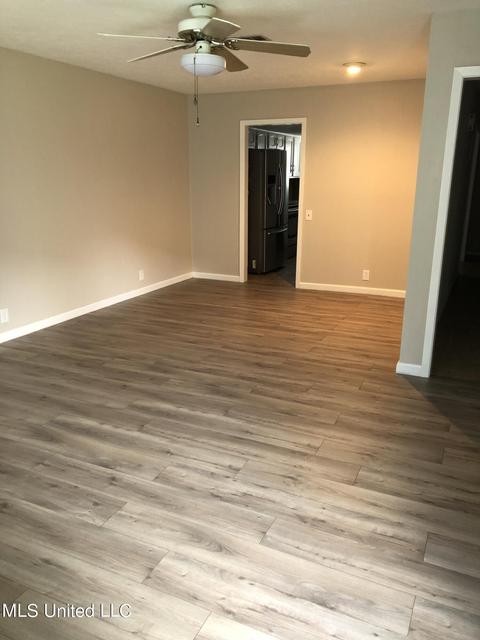 315 Lakebend Dr, Brandon, MS 39042 photo 3