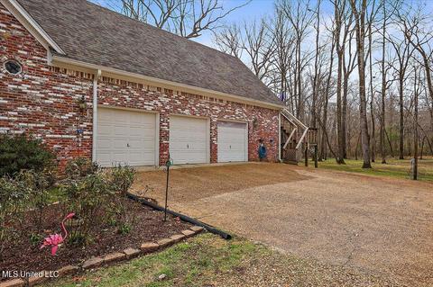 1214 E Flowers Rd, Terry, MS 39170 photo 6
