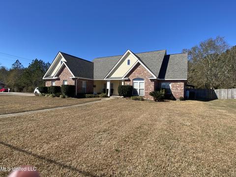 20545 Pearl St, Saucier, MS 39574 photo 3