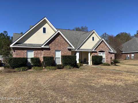 20545 Pearl St, Saucier, MS 39574 photo 2