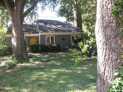 1171 Greymont Ave, Jackson, MS 39202 photo 2