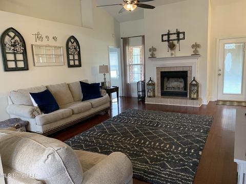 14958 E Shadow Creek Dr, Biloxi, MS 39532 photo 10