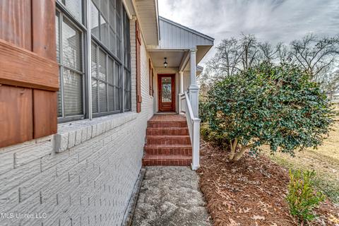 212 Second St, Flora, MS 39071 photo 4
