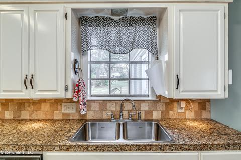 212 Second St, Flora, MS 39071 photo 16