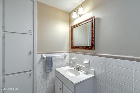 212 Second St, Flora, MS 39071 photo 34