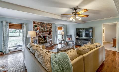 212 Second St, Flora, MS 39071 photo 23