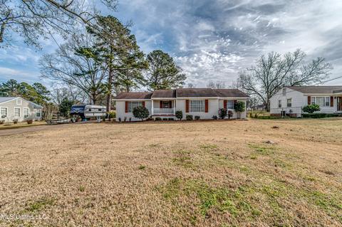 212 Second St, Flora, MS 39071 photo 2