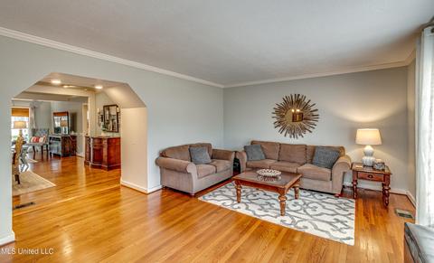 212 Second St, Flora, MS 39071 photo 9