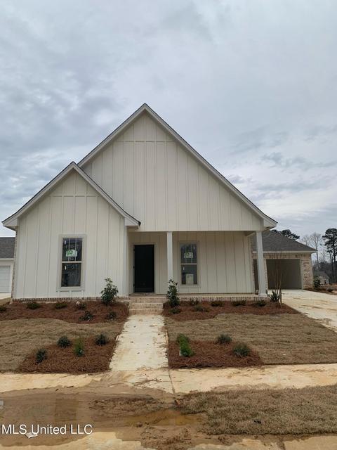 821 Long Leaf Cir, Brandon, MS 39042 photo 1