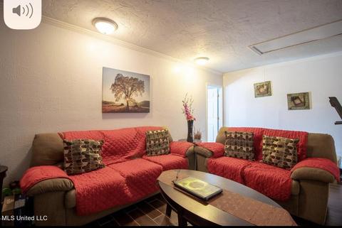 7809 Old Stage Rd, Moss Point, MS 39562 photo 5