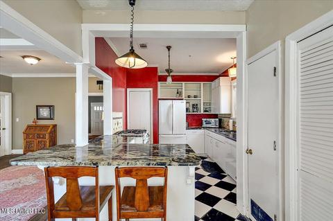 4052 Pine Hill Dr, Jackson, MS 39206 photo 13