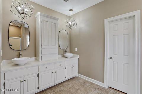 365 Mallory Dr, Byram, MS 39272 photo 23