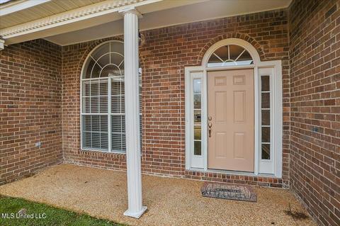 365 Mallory Dr, Byram, MS 39272 photo 3