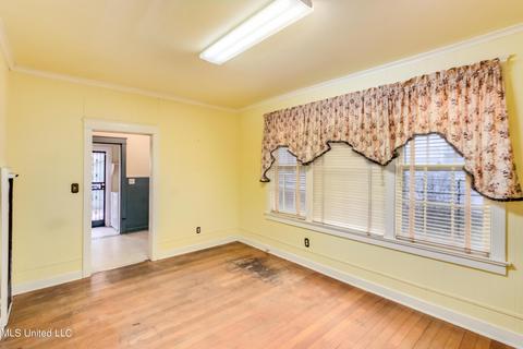 1827 Devine St, Jackson, MS 39202 photo 5