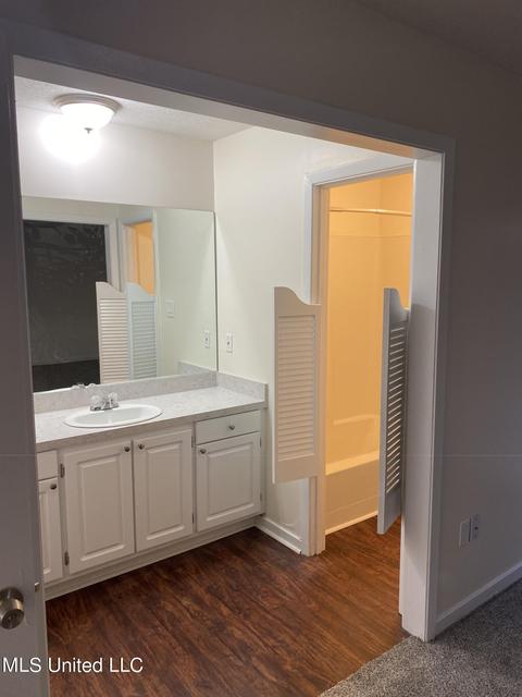 5646 Ridgewood Rd, Jackson, MS 39211 photo 5