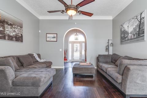 12809 Pine Needle Cv, Olive Branch, MS 38654 photo 9