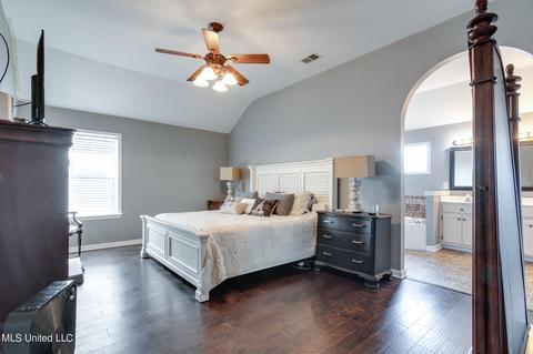 12809 Pine Needle Cv, Olive Branch, MS 38654 photo 14