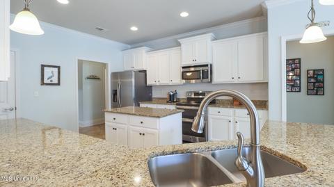 523 Dynsmore Pl, Long Beach, MS 39560 photo 10