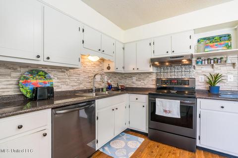 215 E Oak Grove Rd, Hernando, MS 38632 photo 12
