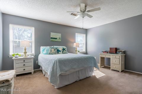 215 E Oak Grove Rd, Hernando, MS 38632 photo 14